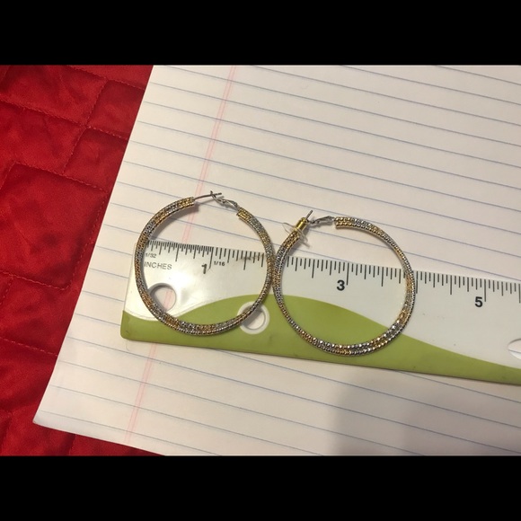 Fashion Hoops Earrings - Picture 4 of 5